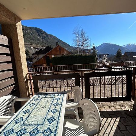 Chaleureux Appartement Moderne Briancon  Luaran gambar