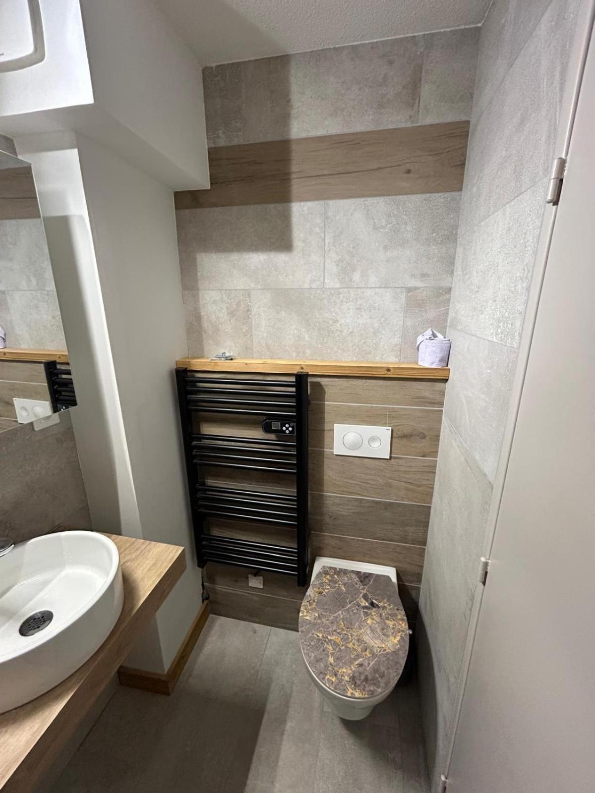 Chaleureux Appartement Moderne Briancon  Luaran gambar